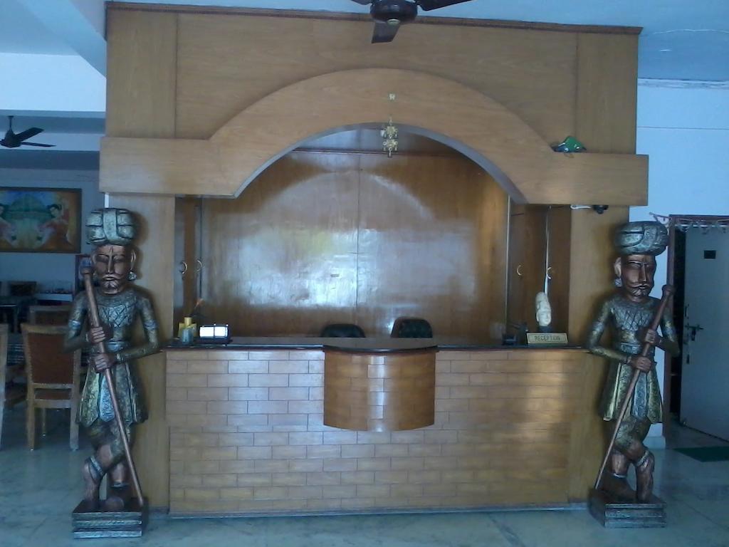 Hotel Sambodhi Bhopal Ngoại thất bức ảnh