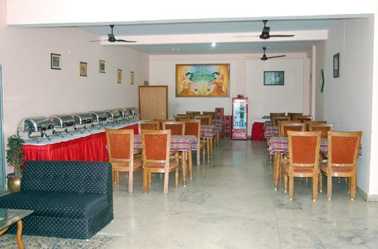 Hotel Sambodhi Bhopal Ngoại thất bức ảnh
